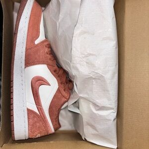 Sky J Orange Wmns Air Jordan 1 Low Se